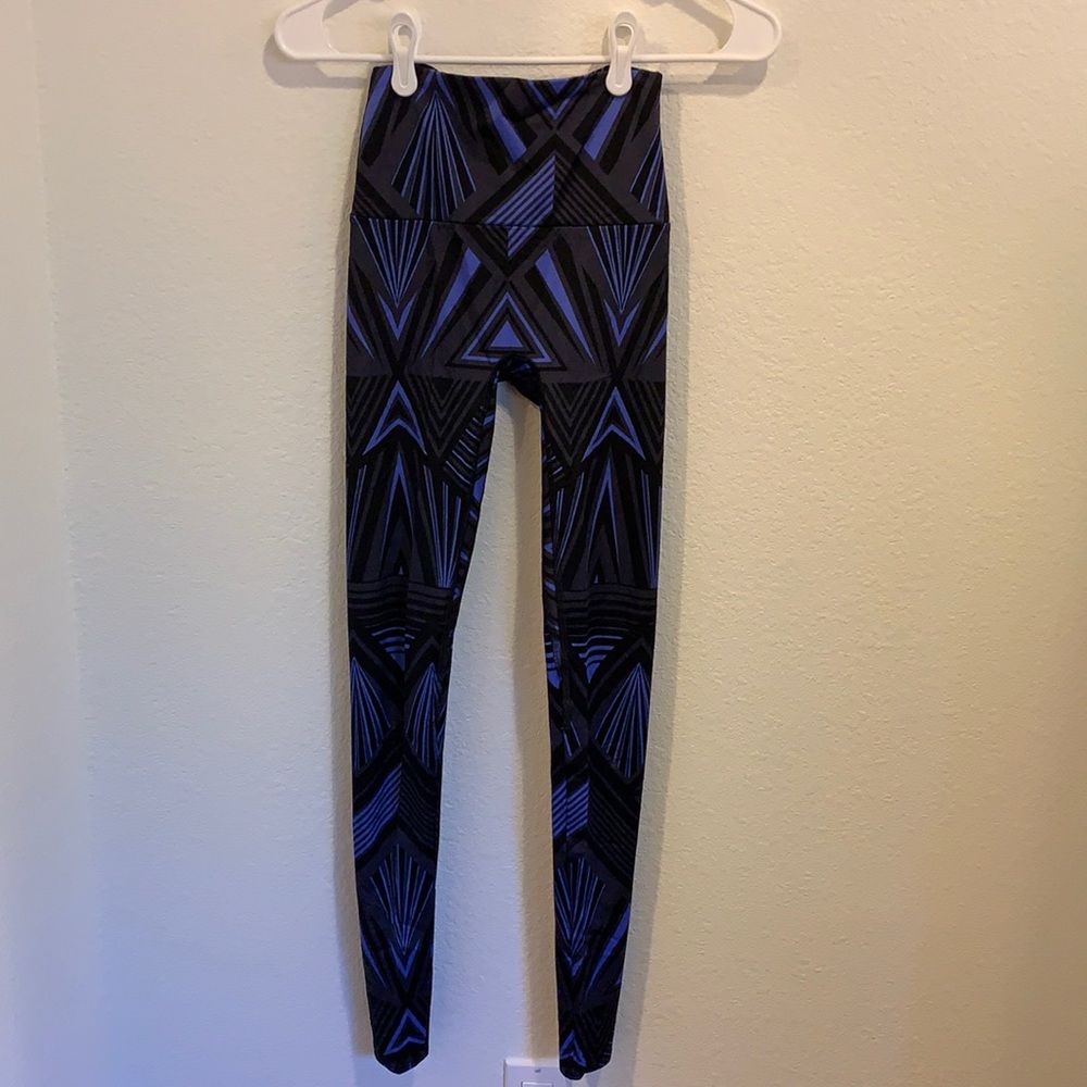 K-DEER 🦵 leggings, high waisted & extremely luxurious soft & comfortable!!